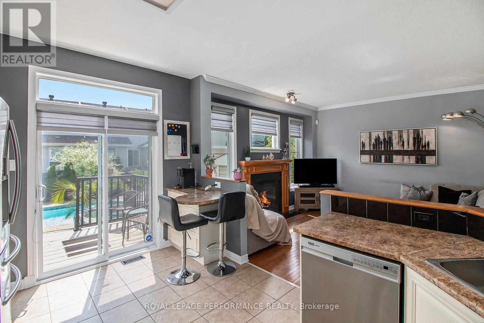 












1877 SPRINGRIDGE DRIVE

,
Ottawa,




Ontario
K4A4P9

