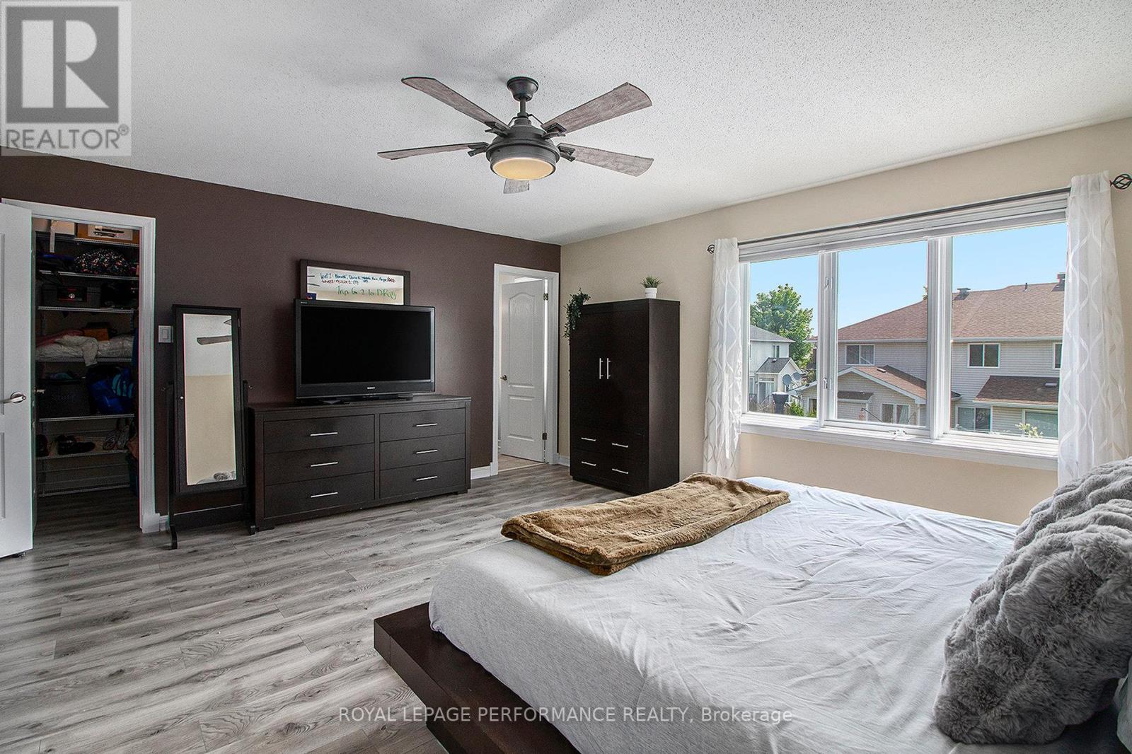 












1877 SPRINGRIDGE DRIVE

,
Ottawa,




Ontario
K4A4P9

