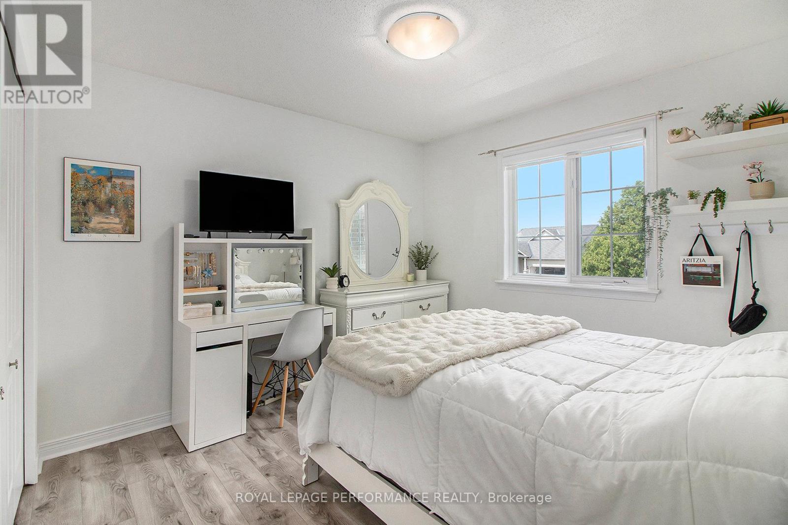












1877 SPRINGRIDGE DRIVE

,
Ottawa,




Ontario
K4A4P9

