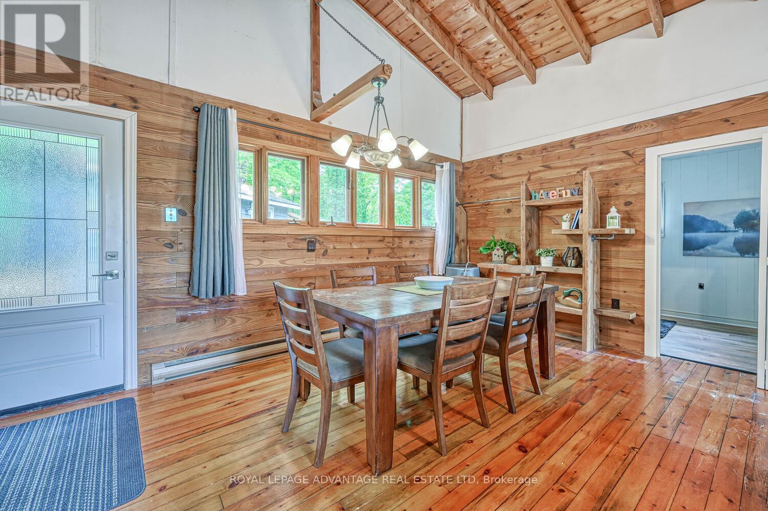 












452 PIKE LAKE RTE 1 ROAD

,
Tay Valley,




Ontario
K7H3C7

