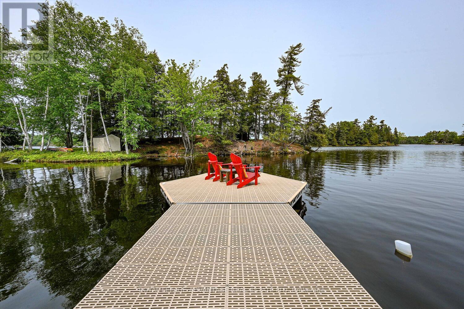 












452 PIKE LAKE RTE 1 ROAD

,
Tay Valley,




Ontario
K7H3C7

