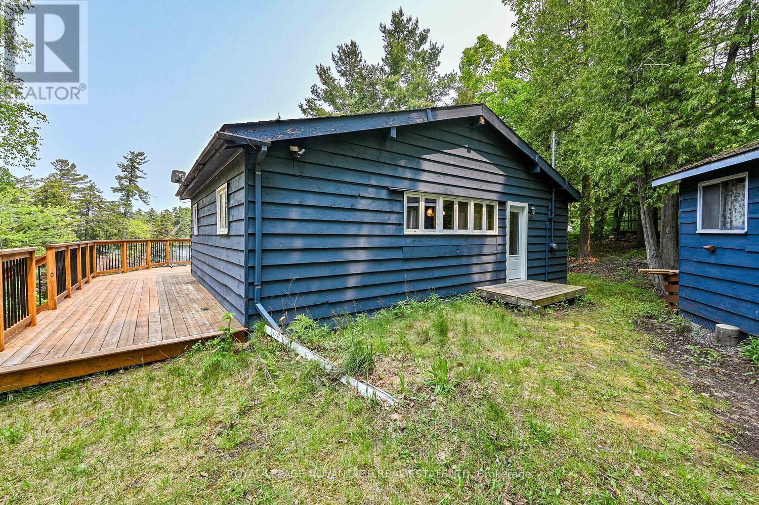 












452 PIKE LAKE RTE 1 ROAD

,
Tay Valley,




Ontario
K7H3C7

