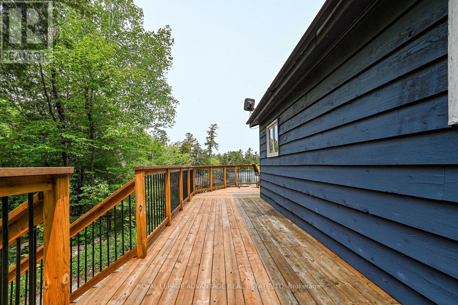 












452 PIKE LAKE RTE 1 ROAD

,
Tay Valley,




Ontario
K7H3C7

