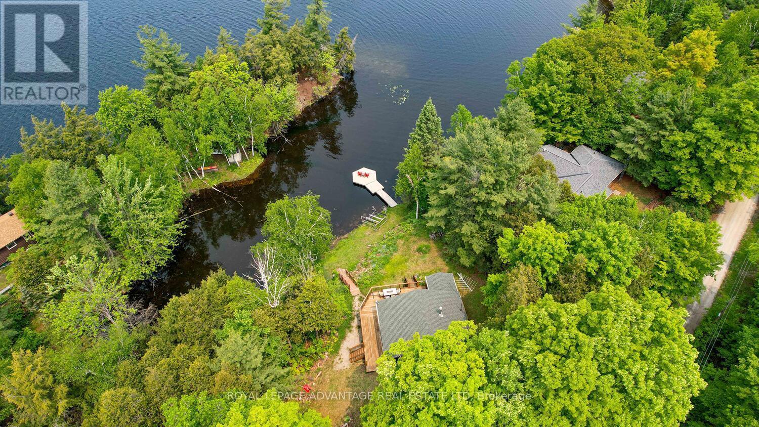 












452 PIKE LAKE RTE 1 ROAD

,
Tay Valley,




Ontario
K7H3C7

