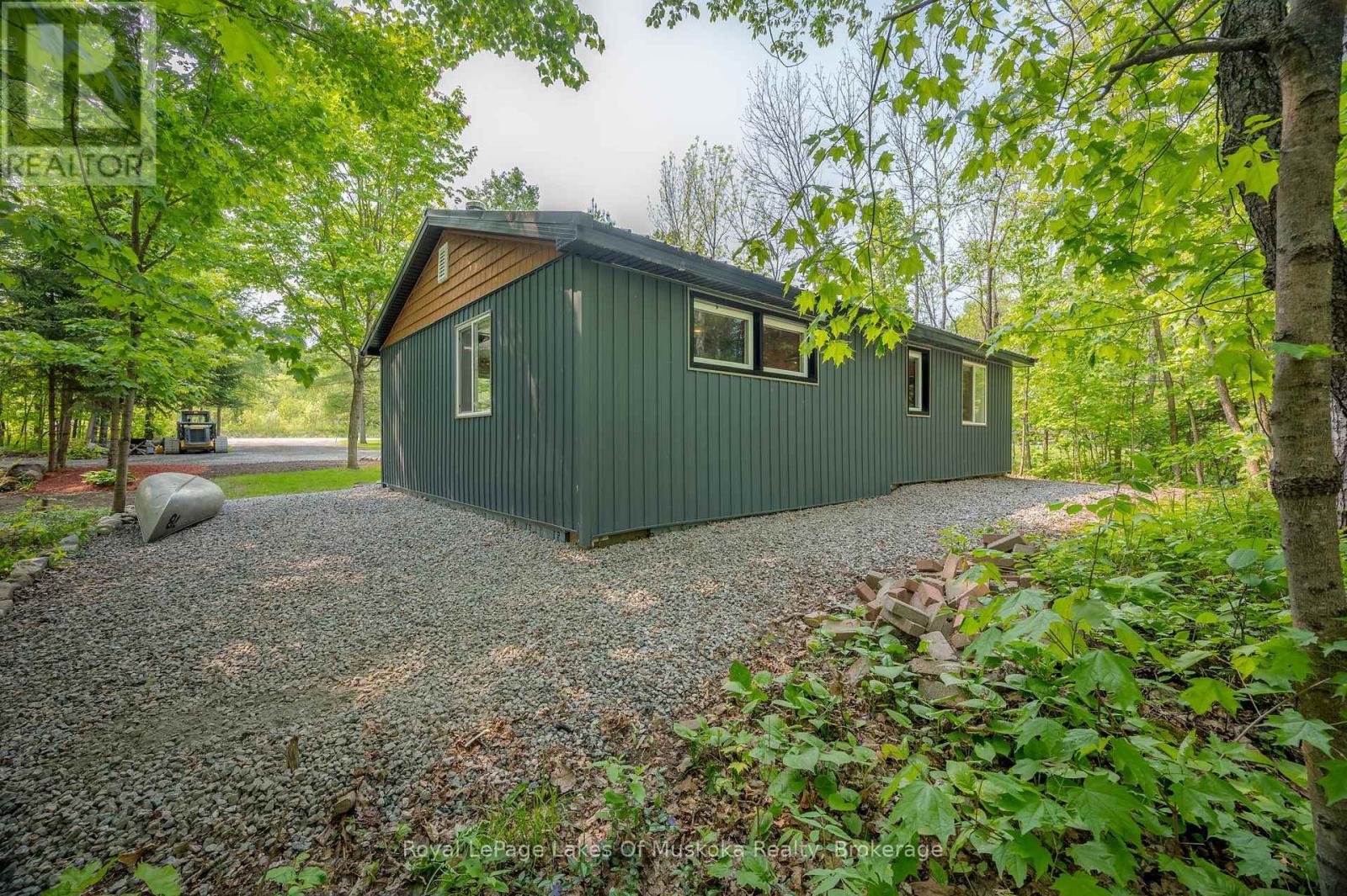 












65 VICTORIA STREET

,
Magnetawan,




Ontario
P0A1P0

