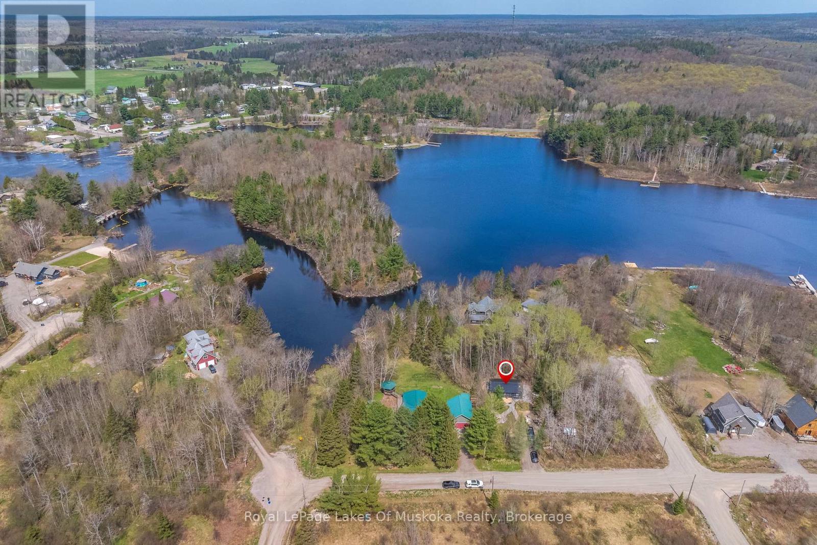 












65 VICTORIA STREET

,
Magnetawan,




Ontario
P0A1P0

