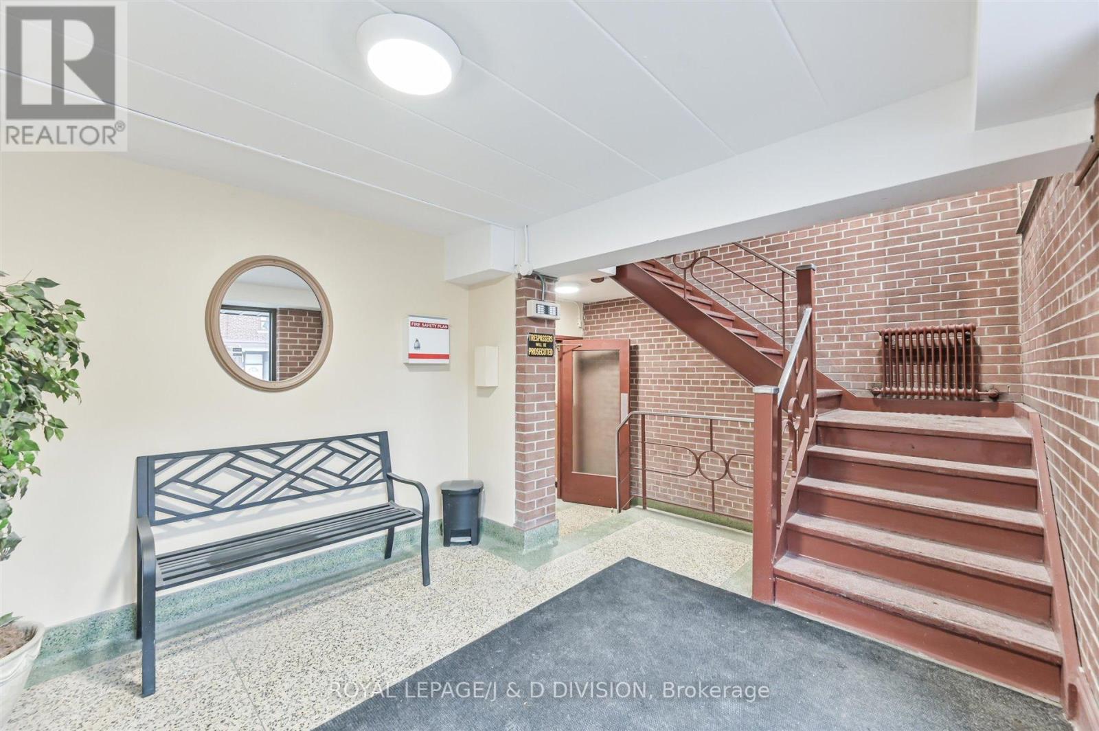












104 - 325 SAMMON AVENUE

,
Toronto,




Ontario
M4J2A1

