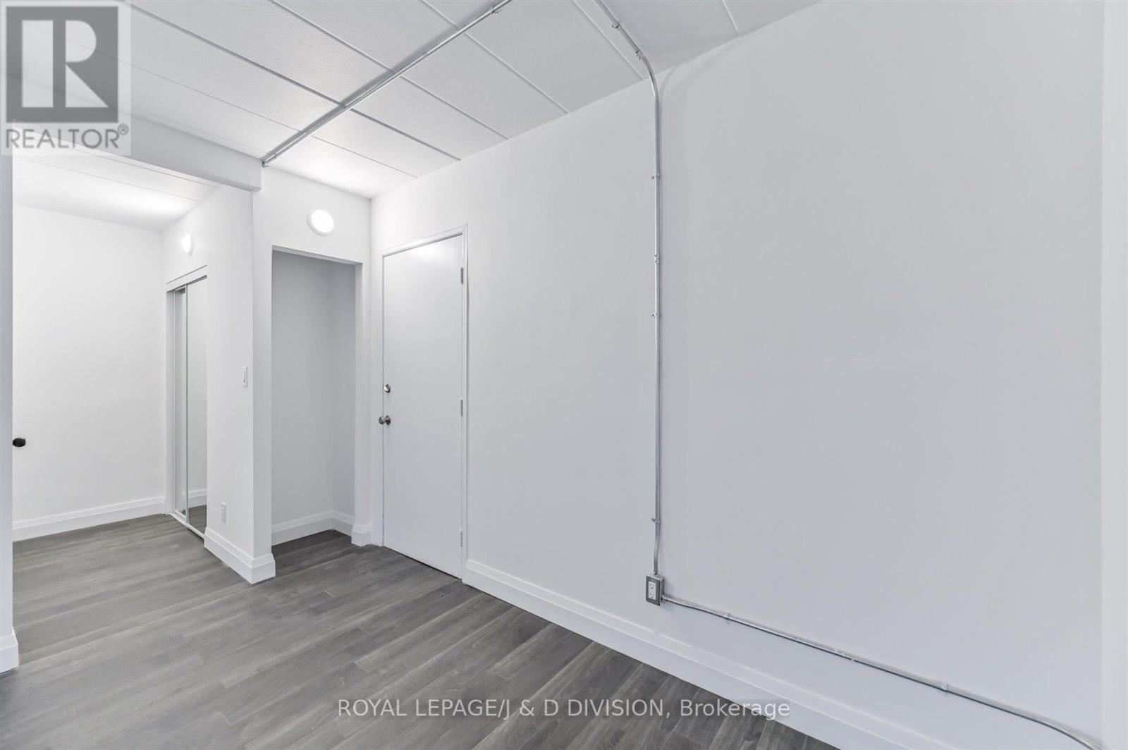












104 - 325 SAMMON AVENUE

,
Toronto,




Ontario
M4J2A1

