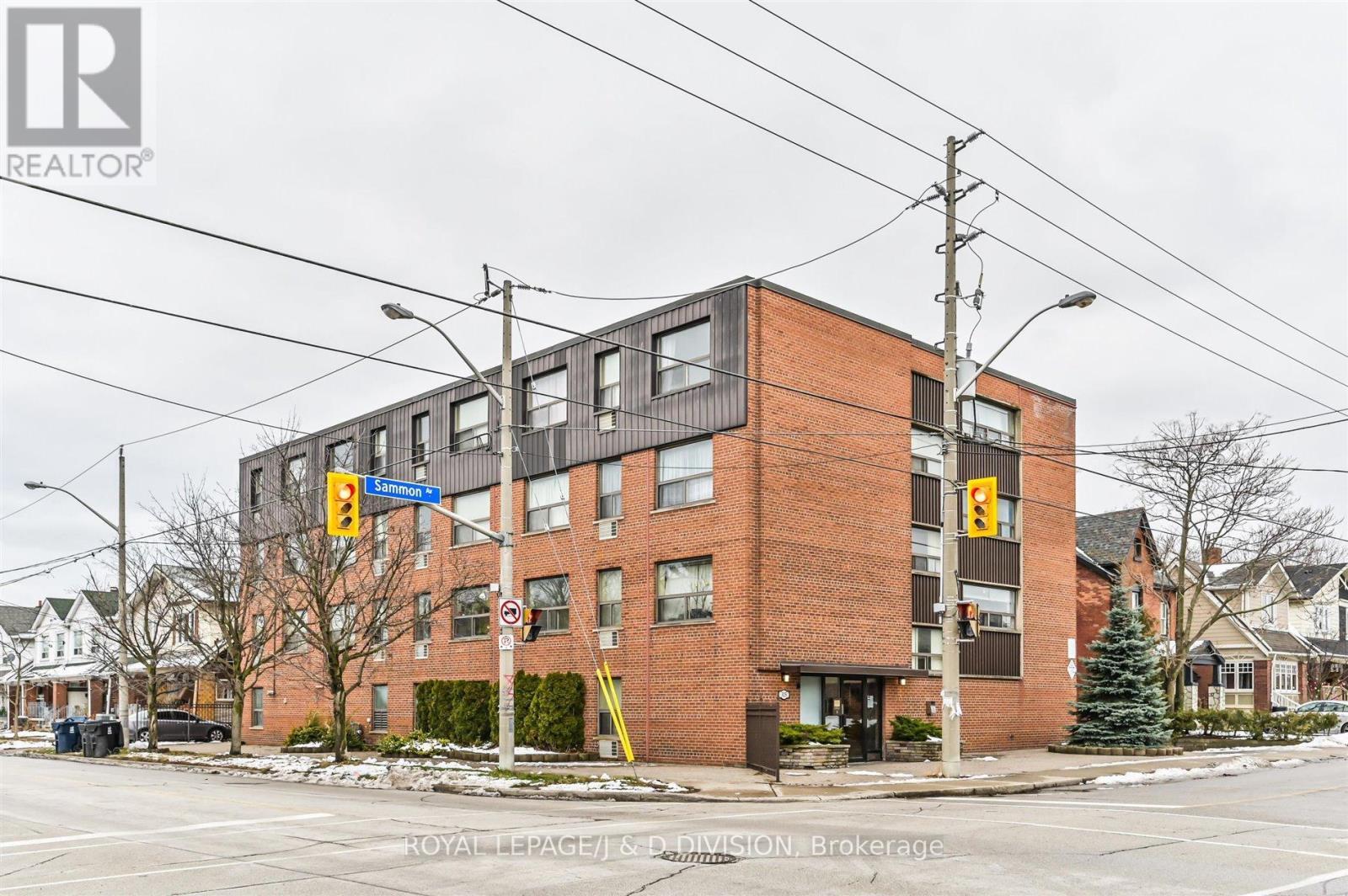












104 - 325 SAMMON AVENUE

,
Toronto,




Ontario
M4J2A1

