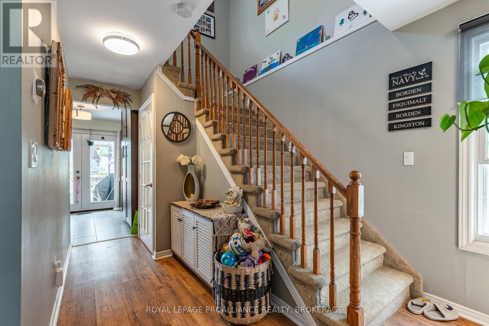 












587 DAVIS DRIVE

,
Kingston (East Gardiners Rd),




Ontario
K7M7Y4

