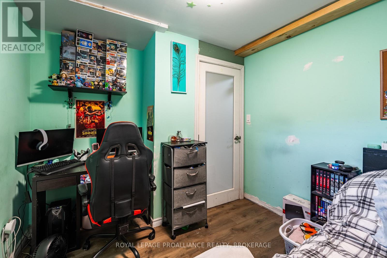 












587 DAVIS DRIVE

,
Kingston (East Gardiners Rd),




Ontario
K7M7Y4

