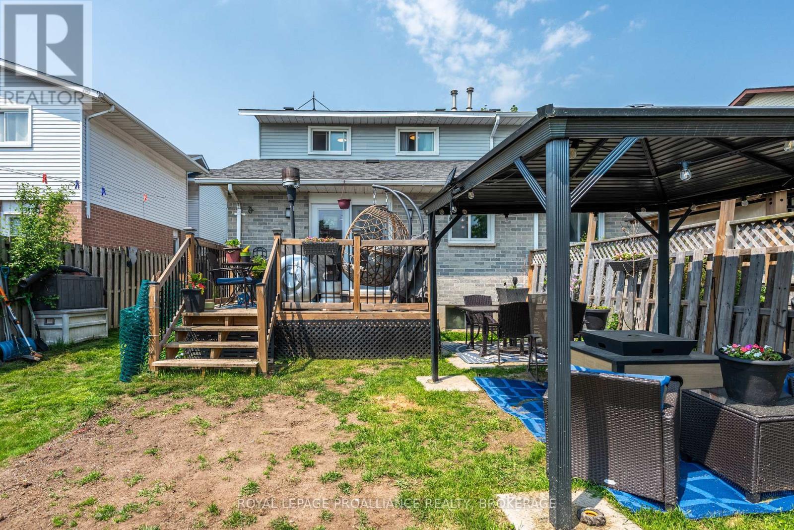 












587 DAVIS DRIVE

,
Kingston (East Gardiners Rd),




Ontario
K7M7Y4

