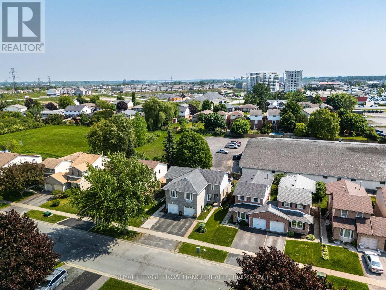 












587 DAVIS DRIVE

,
Kingston (East Gardiners Rd),




Ontario
K7M7Y4

