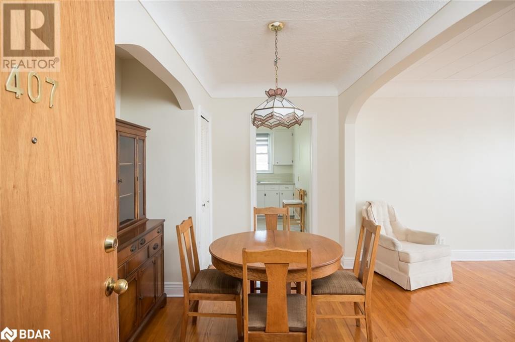 












5 EAST 36TH Street

,
Hamilton,




Ontario
L8V3Y6

