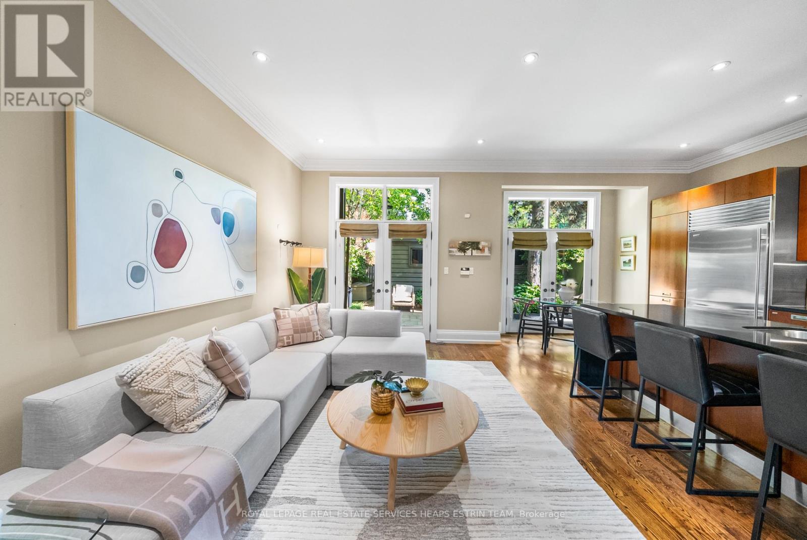 












114 BELSIZE DRIVE

,
Toronto,




Ontario
M4S1L7

