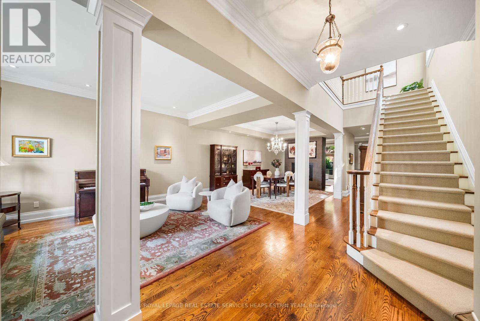 












114 BELSIZE DRIVE

,
Toronto,




Ontario
M4S1L7

