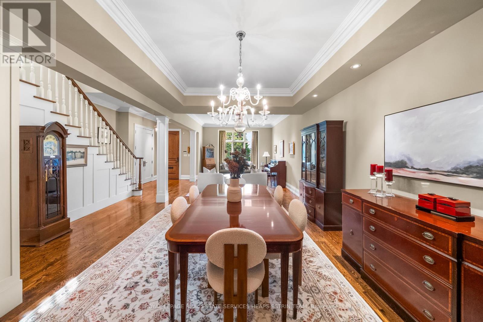 












114 BELSIZE DRIVE

,
Toronto,




Ontario
M4S1L7

