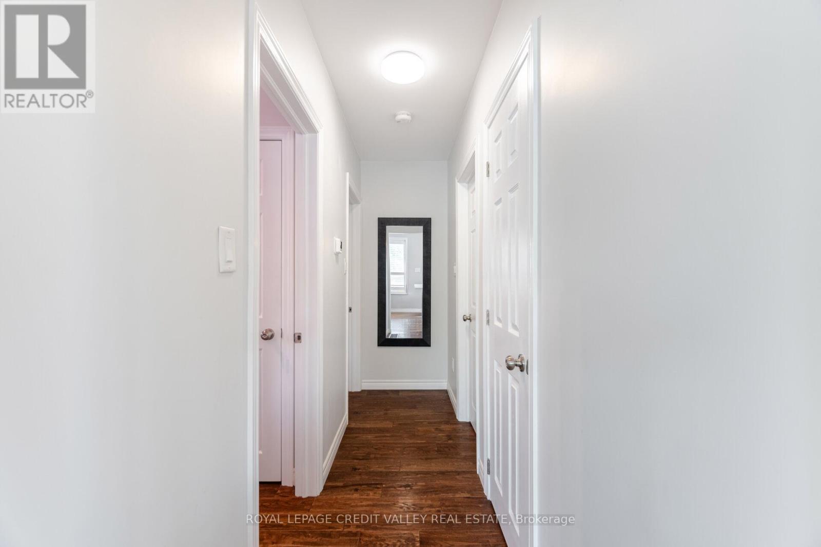 












391 MOUNTAINVIEW DRIVE

,
Milton,




Ontario
L9T1W1

