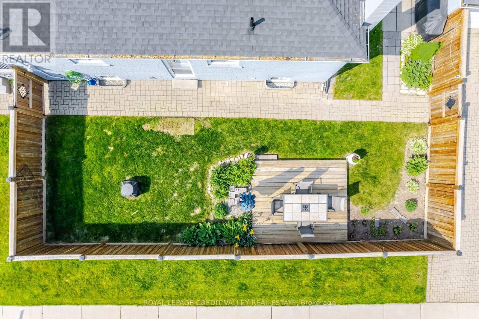 












391 MOUNTAINVIEW DRIVE

,
Milton,




Ontario
L9T1W1

