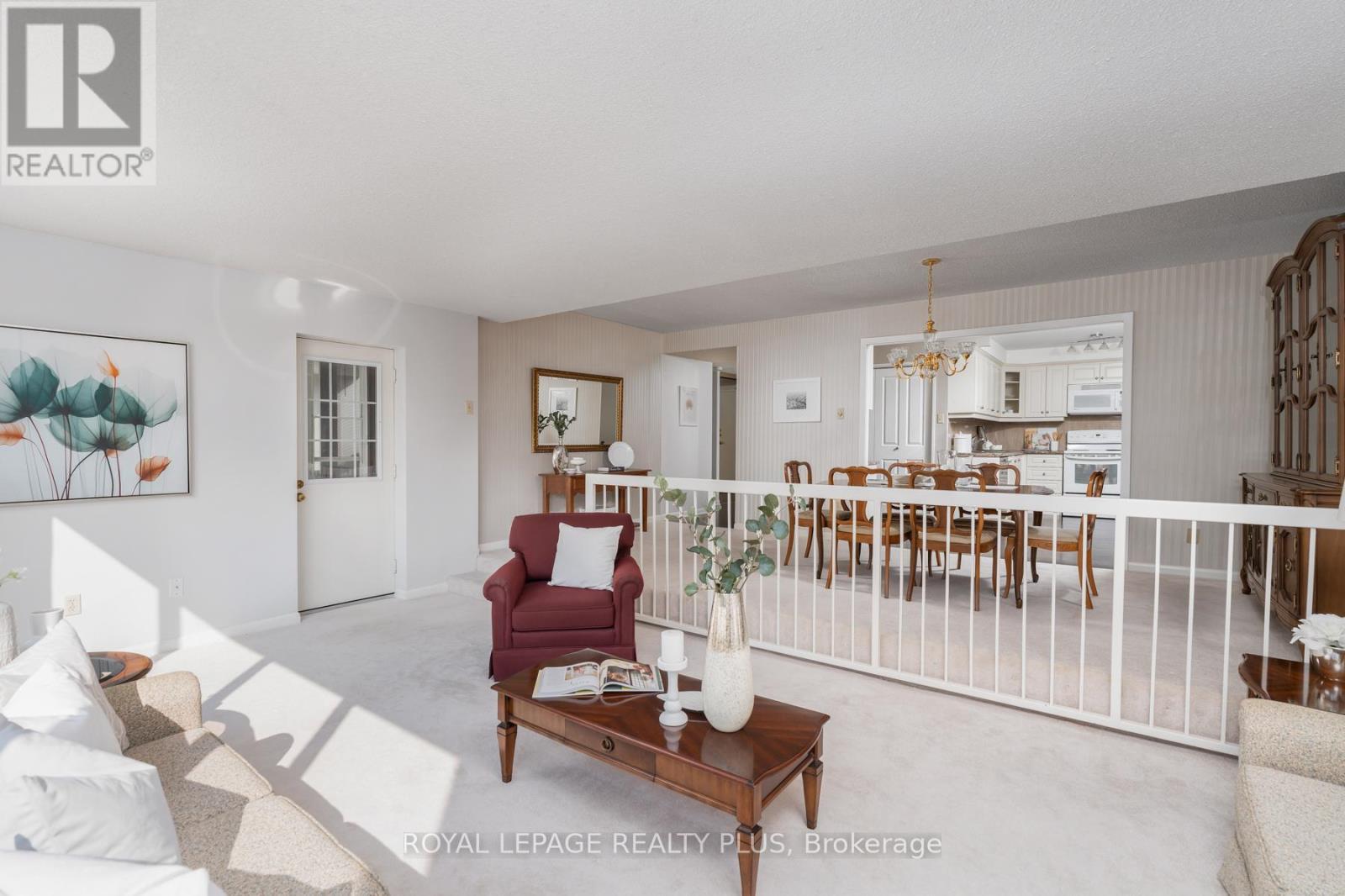 












206 - 2185 MARINE DRIVE

,
Oakville,




Ontario
L6L5L6

