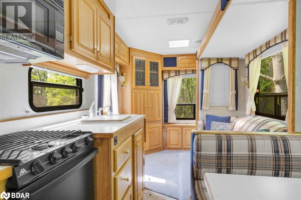 












4 WOLF LAKE WOLF LAKE Road

,
Madoc,







Ontario
K0K1Y0

