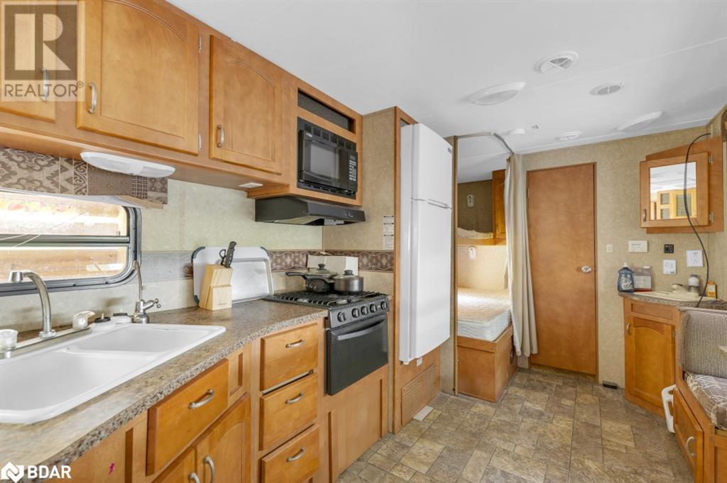 












4 WOLF LAKE WOLF LAKE Road

,
Madoc,







Ontario
K0K1Y0

