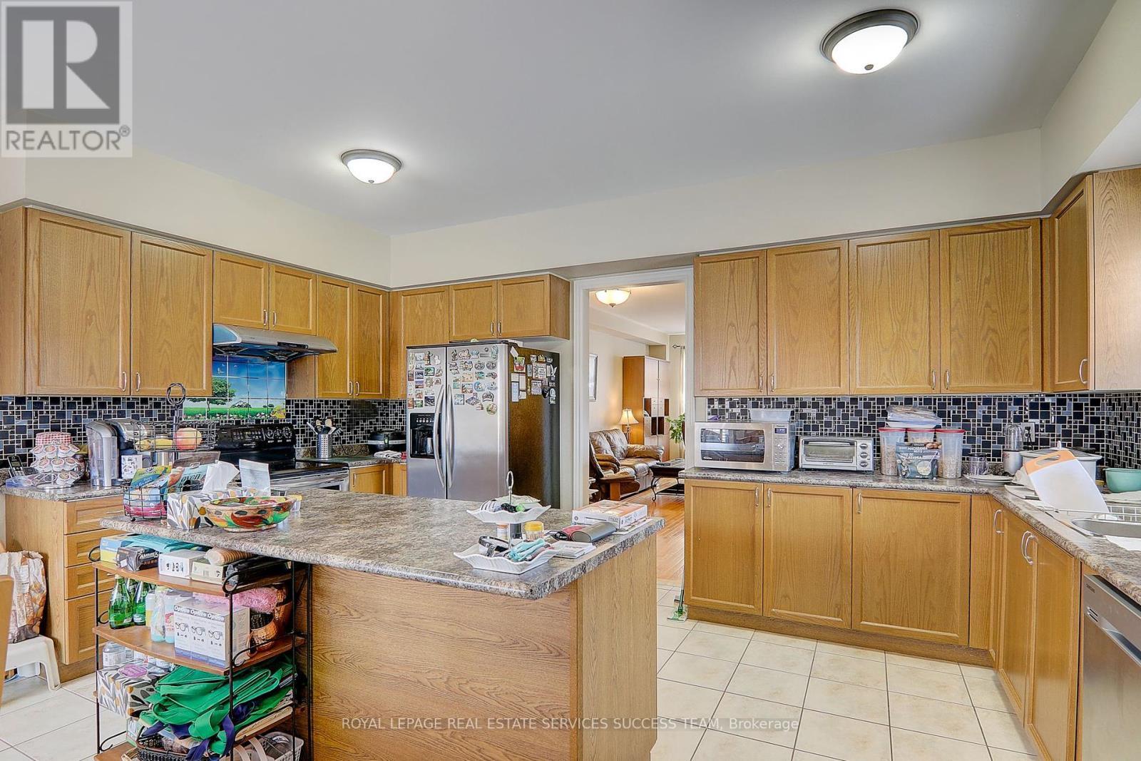 












5507 FESTIVAL DRIVE

,
Mississauga,




Ontario
L5M0G6

