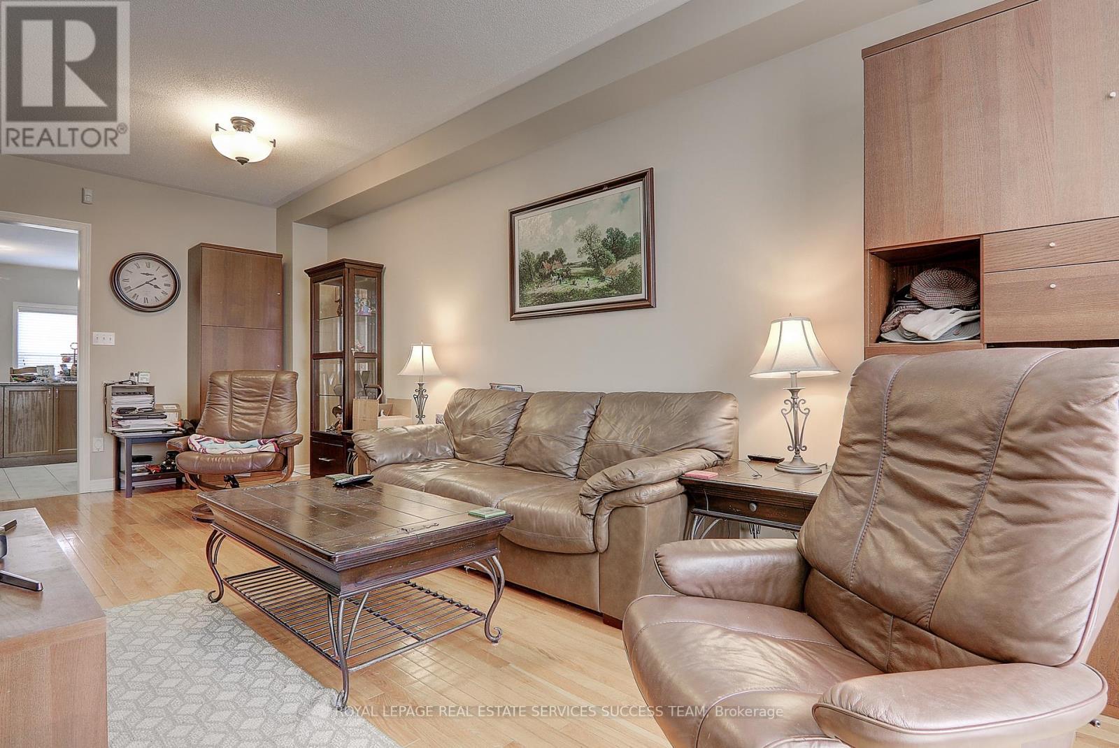 












5507 FESTIVAL DRIVE

,
Mississauga,




Ontario
L5M0G6

