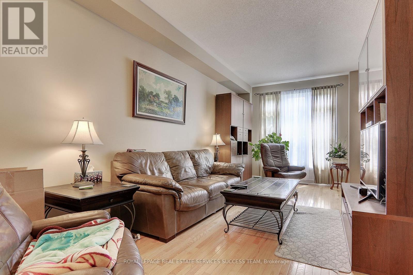 












5507 FESTIVAL DRIVE

,
Mississauga,




Ontario
L5M0G6

