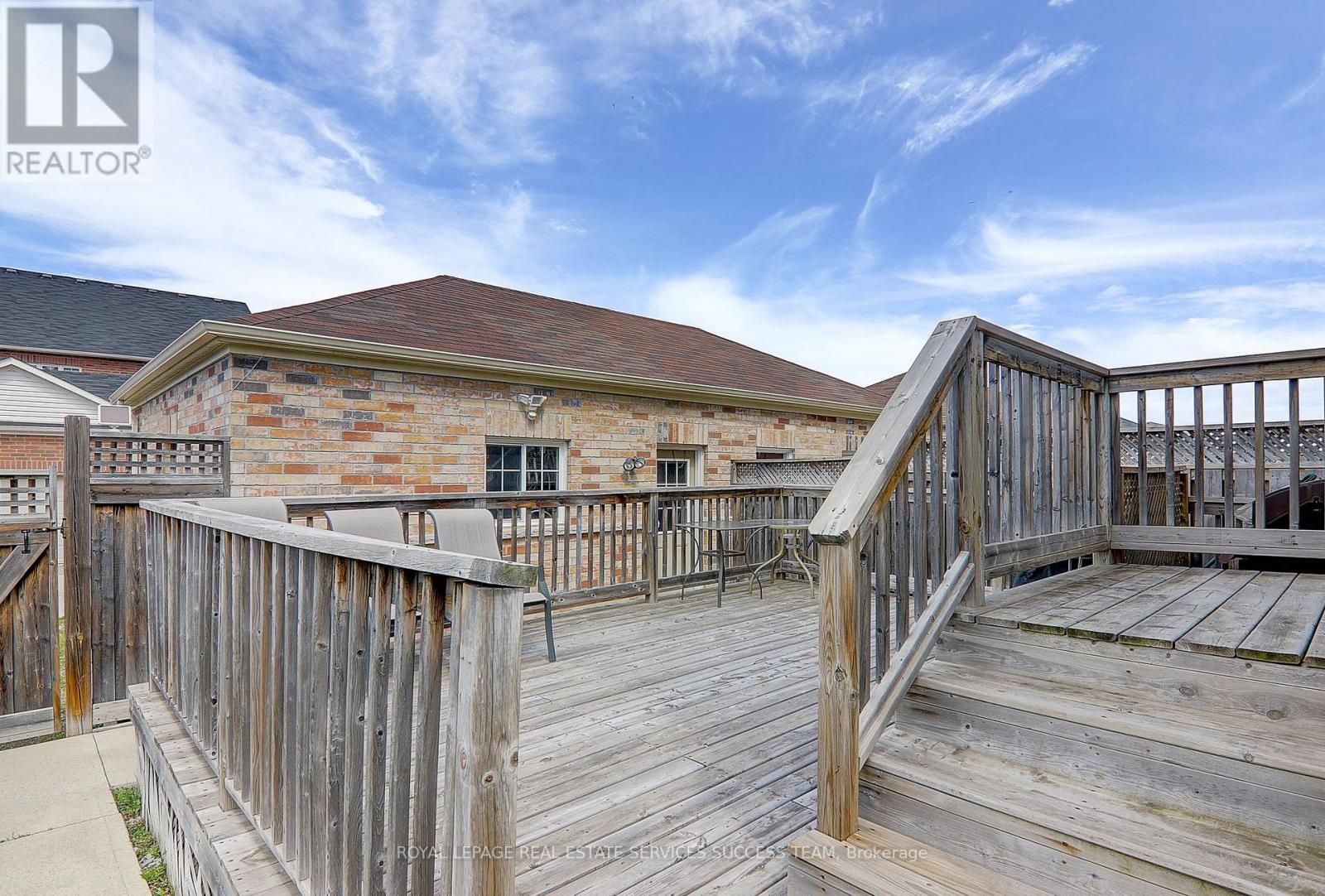 












5507 FESTIVAL DRIVE

,
Mississauga,




Ontario
L5M0G6

