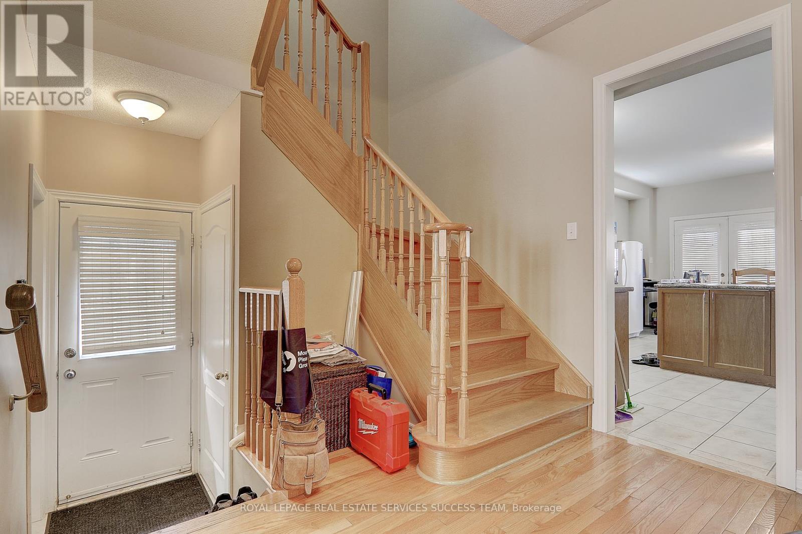 












5507 FESTIVAL DRIVE

,
Mississauga,




Ontario
L5M0G6

