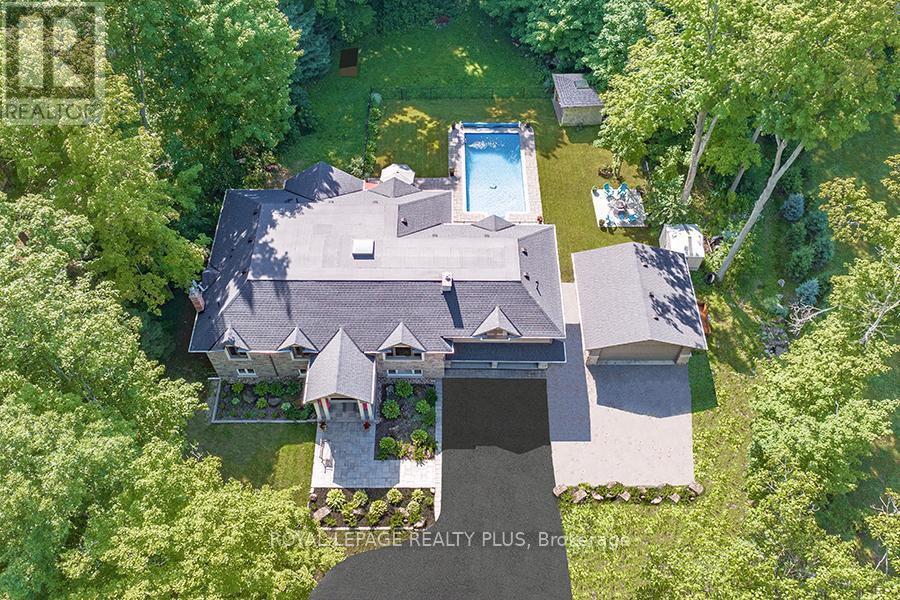 












3136 LIMESTONE ROAD

,
Milton,




Ontario
L0P1B0

