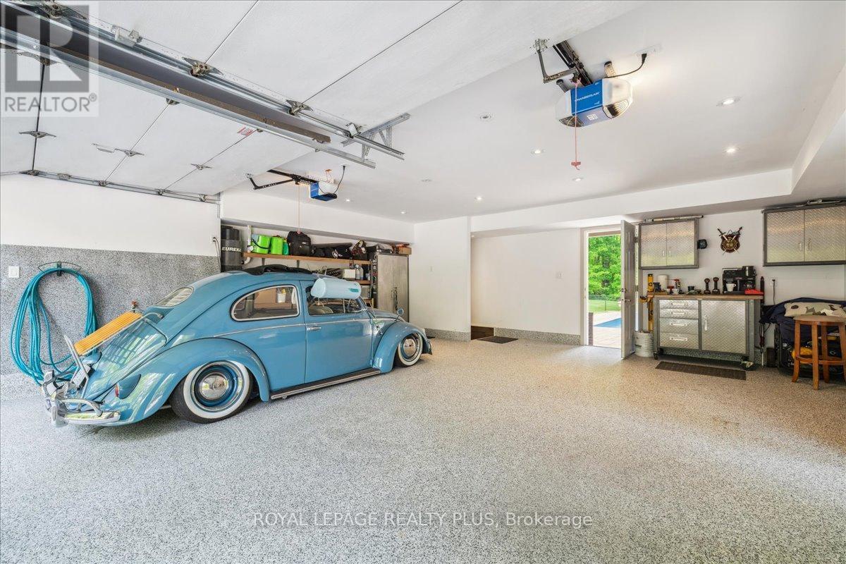 












3136 LIMESTONE ROAD

,
Milton,




Ontario
L0P1B0

