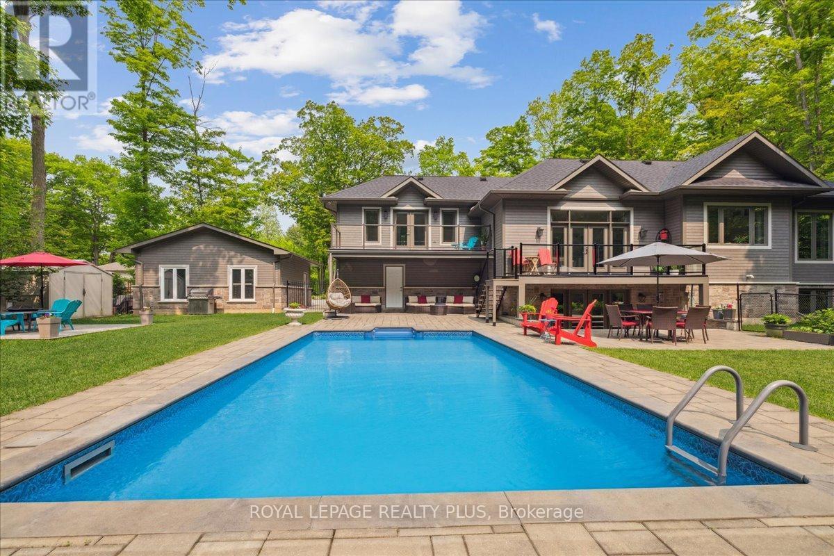 












3136 LIMESTONE ROAD

,
Milton,




Ontario
L0P1B0

