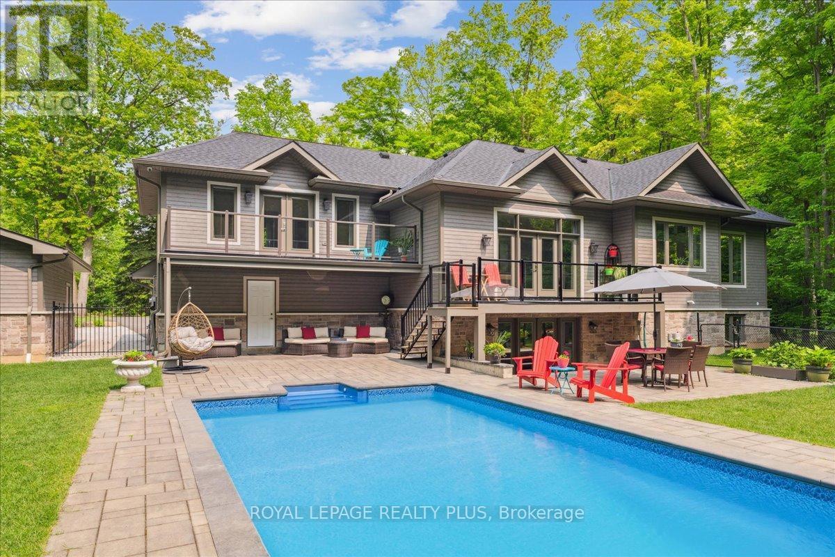 












3136 LIMESTONE ROAD

,
Milton,




Ontario
L0P1B0

