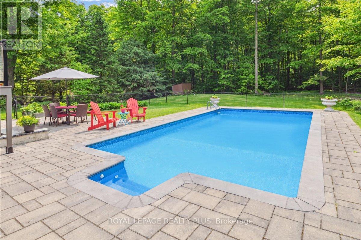 












3136 LIMESTONE ROAD

,
Milton,




Ontario
L0P1B0

