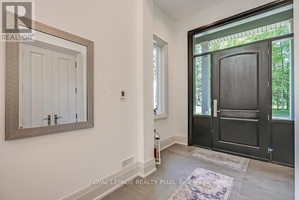 












3136 LIMESTONE ROAD

,
Milton,




Ontario
L0P1B0

