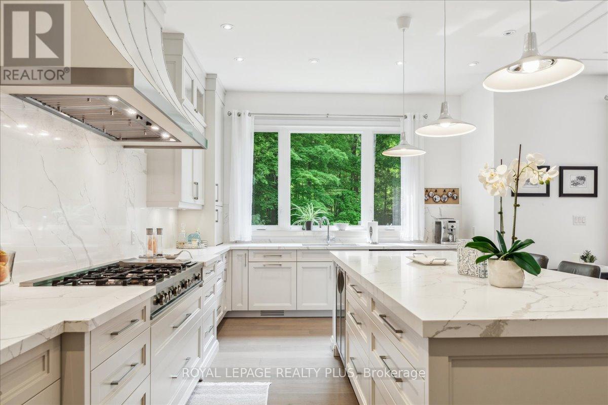 












3136 LIMESTONE ROAD

,
Milton,




Ontario
L0P1B0

