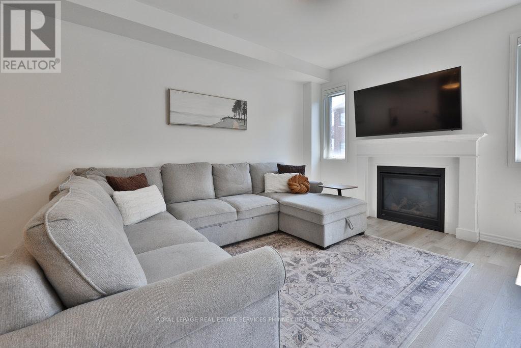 












1200 ANSON GATE

,
Oakville,




Ontario
L6H3Z9

