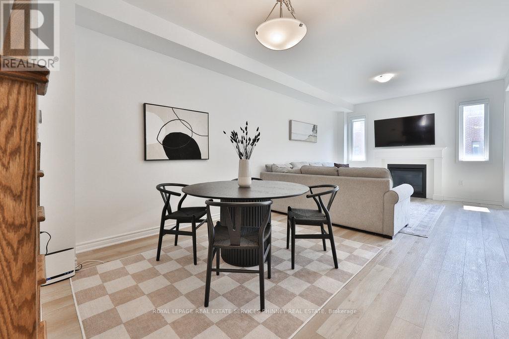 












1200 ANSON GATE

,
Oakville,




Ontario
L6H3Z9

