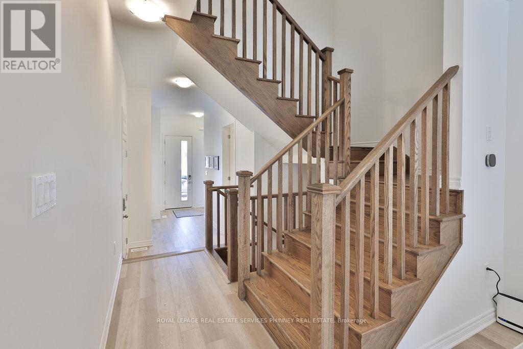 












1200 ANSON GATE

,
Oakville,




Ontario
L6H3Z9

