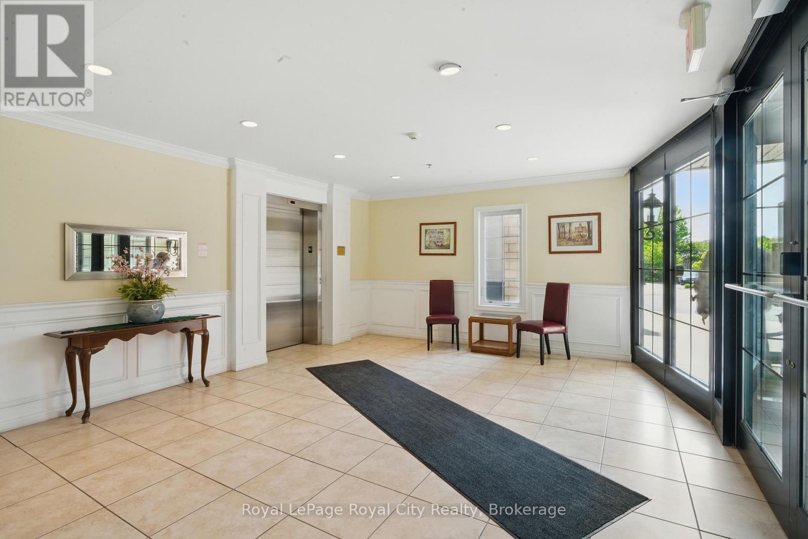 












415 - 308 WATSON PARKWAY N

,
Guelph (Grange Road),




Ontario
N1E0G7

