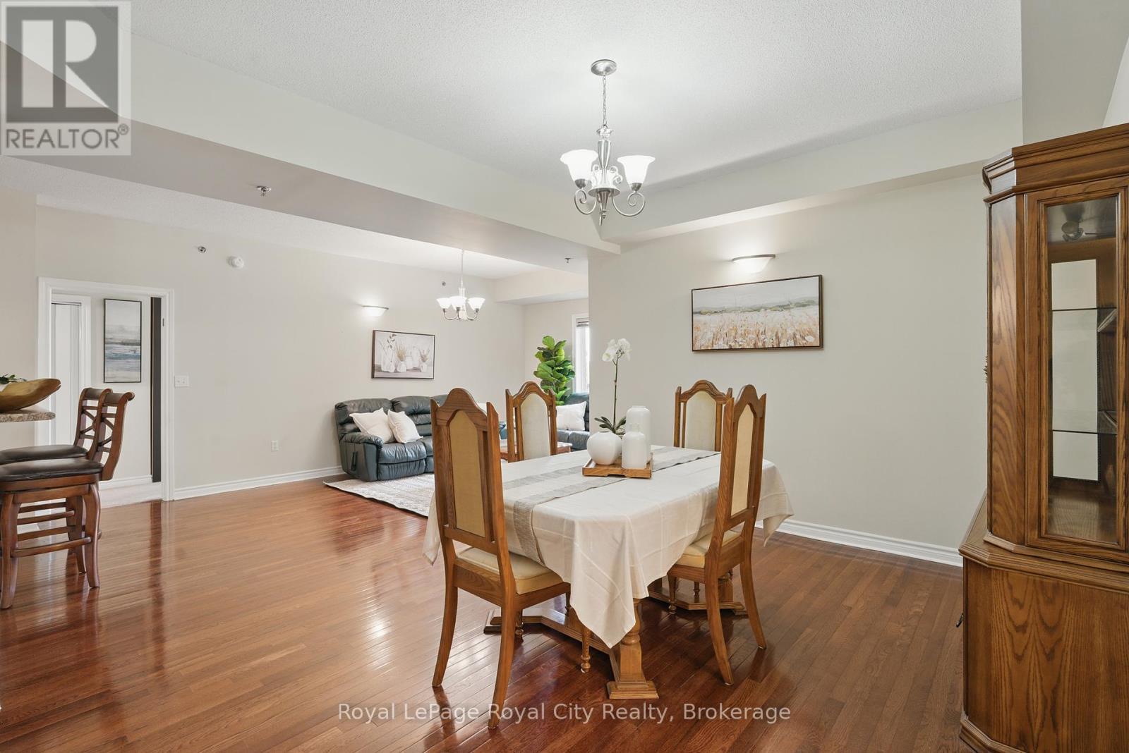 












415 - 308 WATSON PARKWAY N

,
Guelph (Grange Road),




Ontario
N1E0G7

