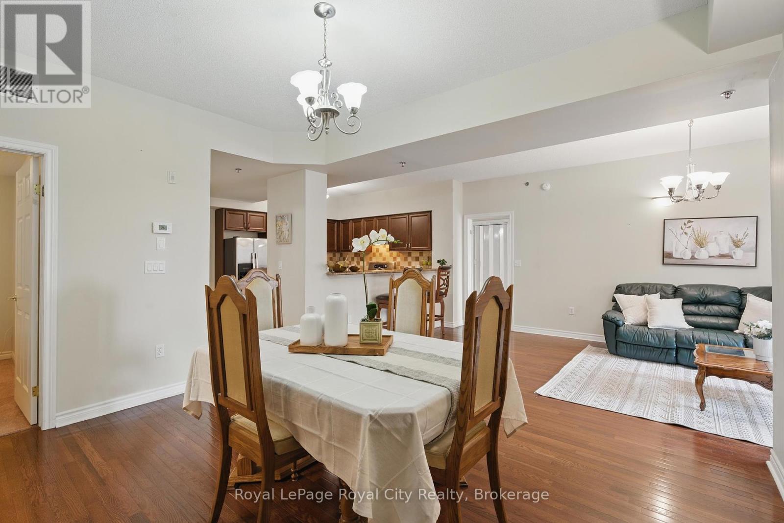 












415 - 308 WATSON PARKWAY N

,
Guelph (Grange Road),




Ontario
N1E0G7


