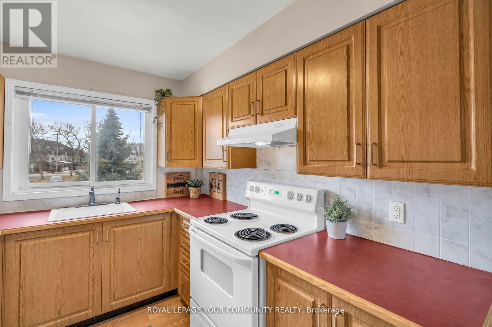 












18 - 31 LAGUNA PARKWAY

,
Ramara,




Ontario
L0K1B0


