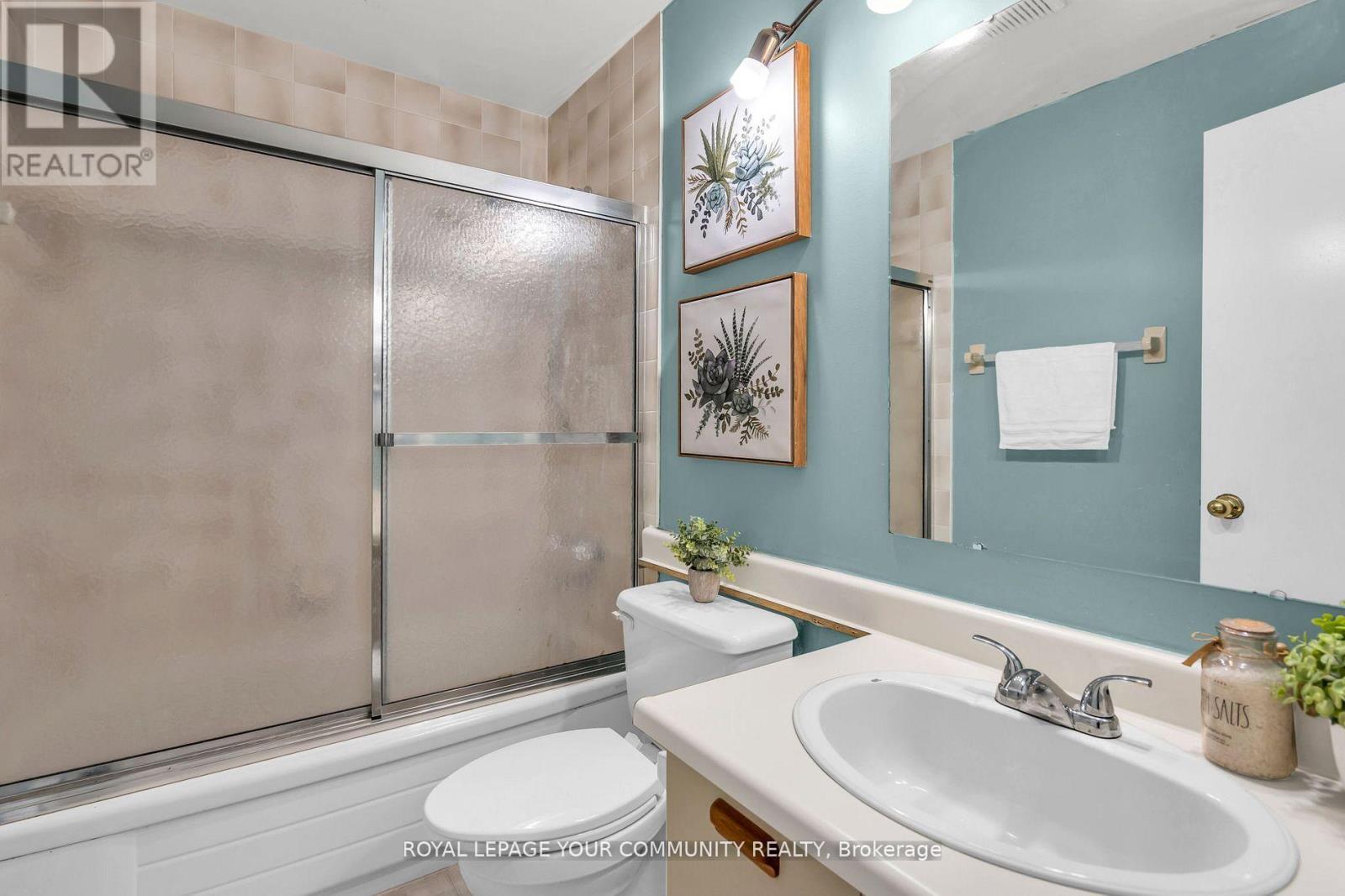 












18 - 31 LAGUNA PARKWAY

,
Ramara,




Ontario
L0K1B0


