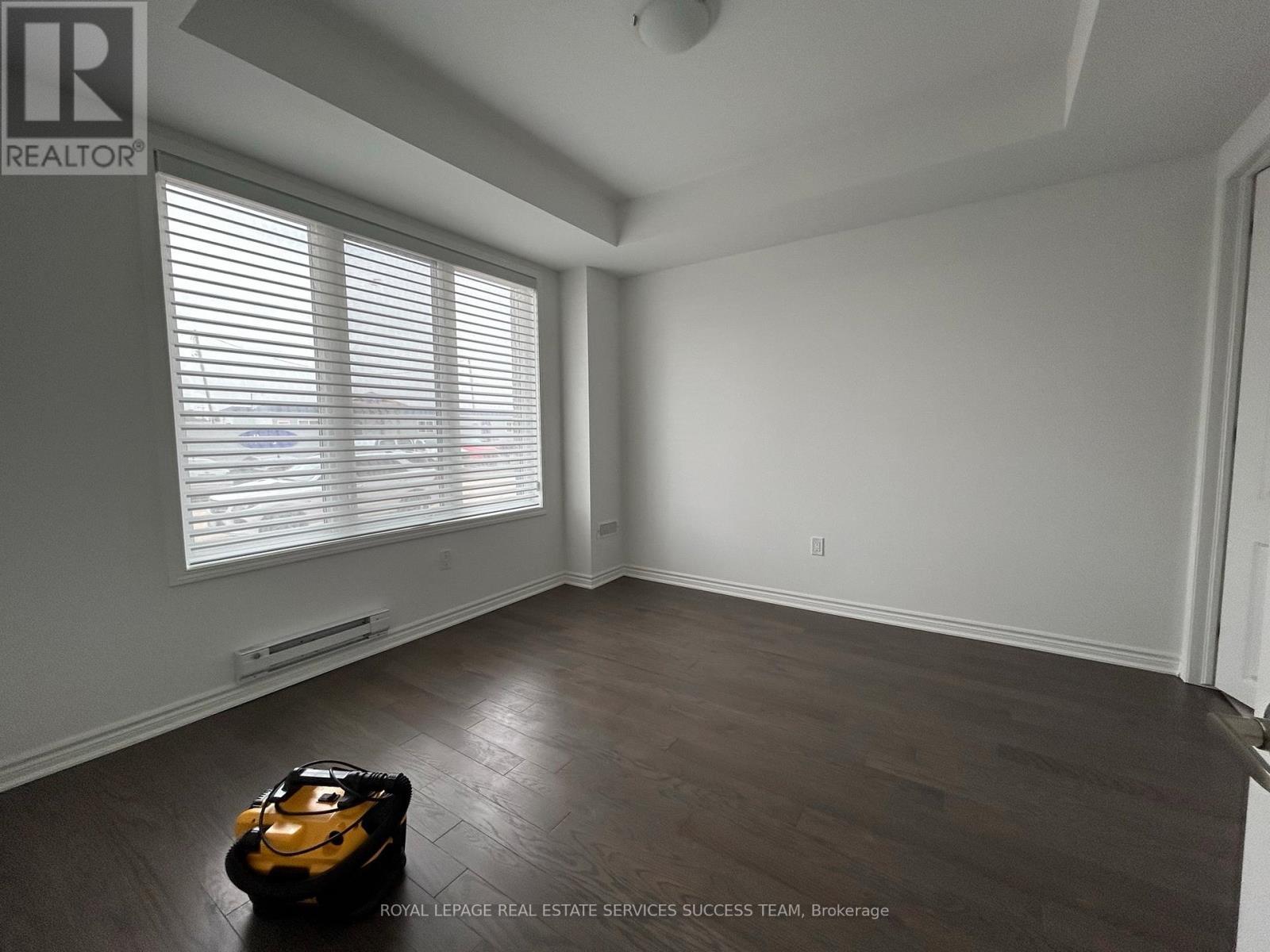 












3153 DUGGAN TRAIL

,
Oakville,




Ontario
L6H7X1

