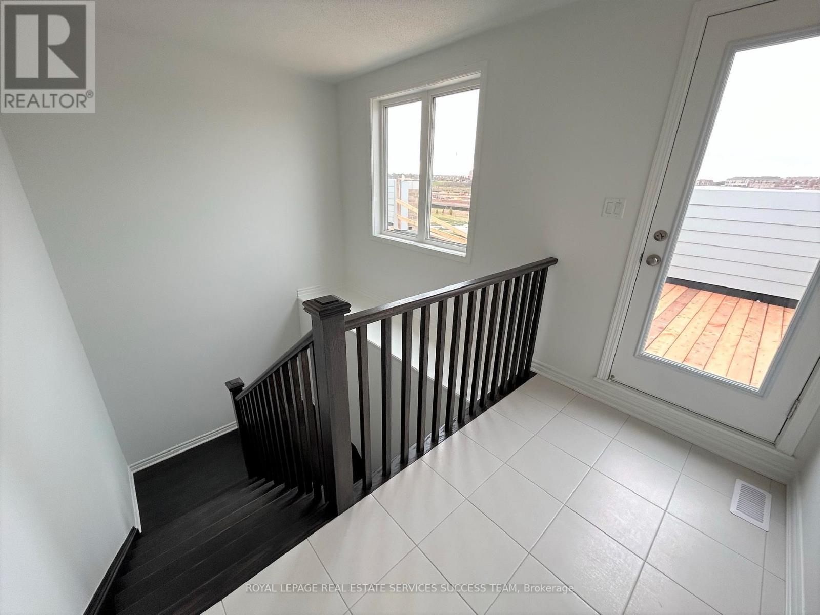 












3153 DUGGAN TRAIL

,
Oakville,




Ontario
L6H7X1

