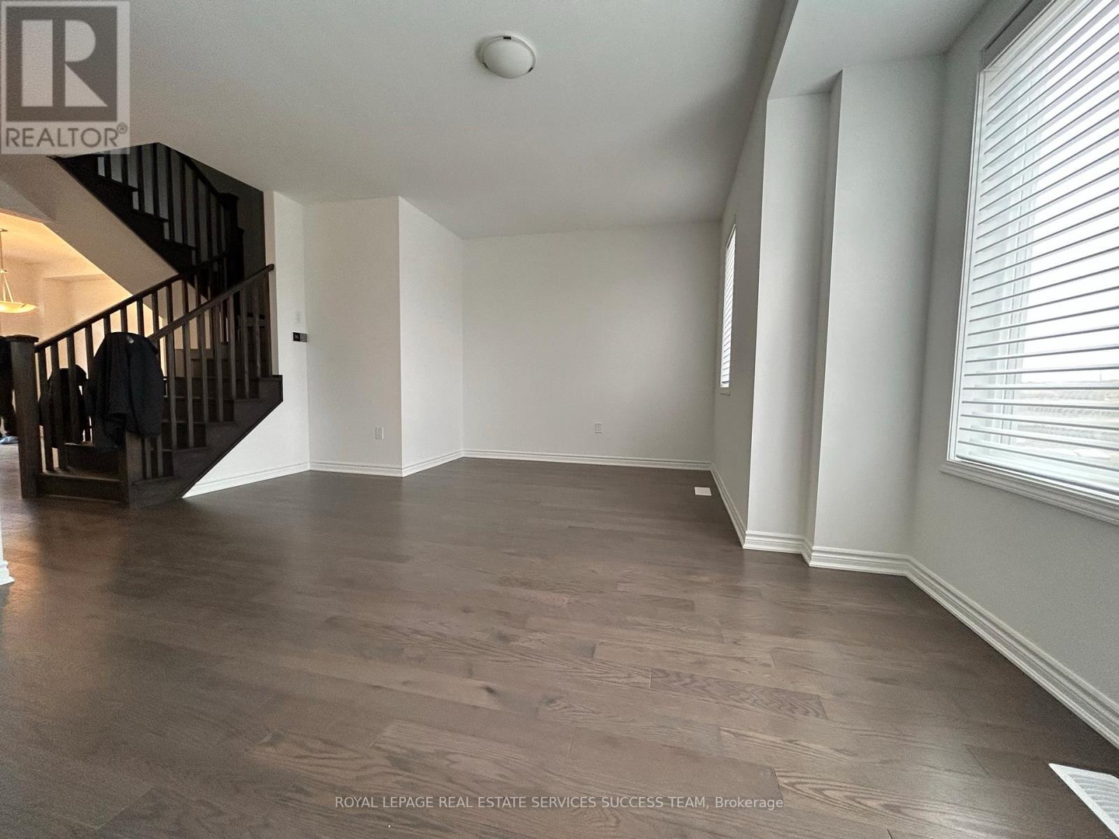 












3153 DUGGAN TRAIL

,
Oakville,




Ontario
L6H7X1

