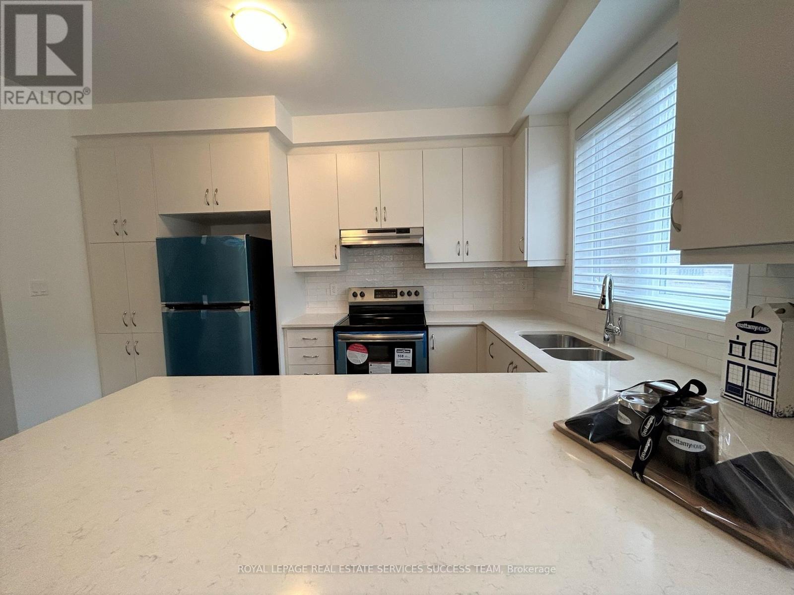 












3153 DUGGAN TRAIL

,
Oakville,




Ontario
L6H7X1

